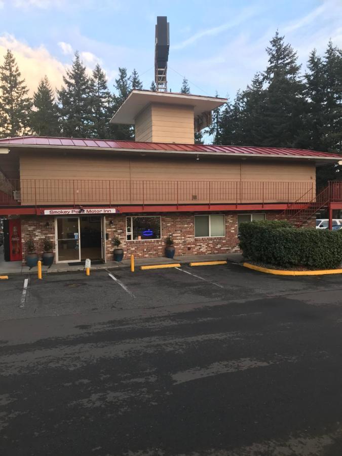 Hotel Smokey Point Motor 3*