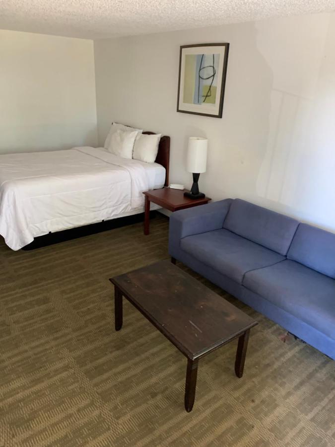 Hotel Smokey Point Motor 3*