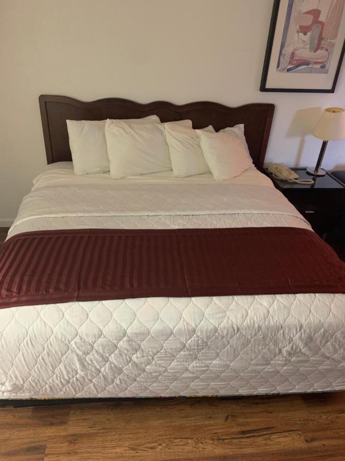 Hotel Smokey Point Motor 3*