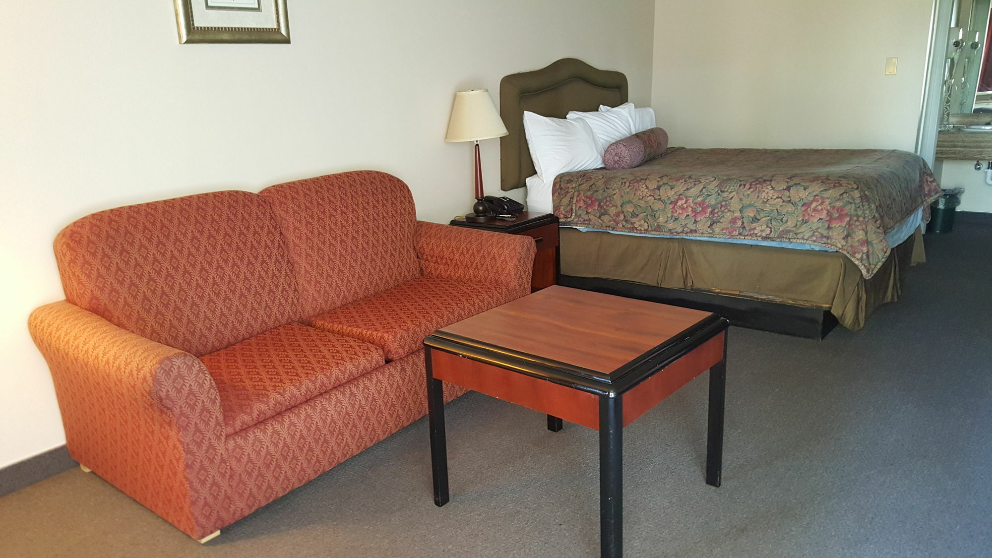 Hotel Smokey Point Motor 3*